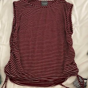 Olivia Rae sleeveless top L